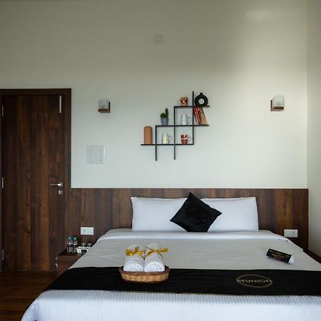 Reunion Ocean Manor - Beach House Udupi Exteriör bild