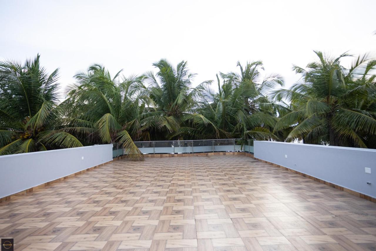 Reunion Ocean Manor - Beach House Udupi Exteriör bild